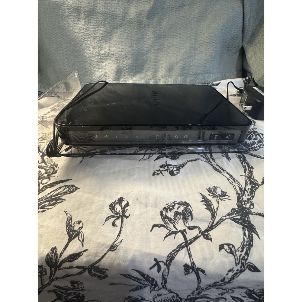 Netgear N900 450 Mbps 4-Port Gigabit Wireless N Router (WNDR4500v2)